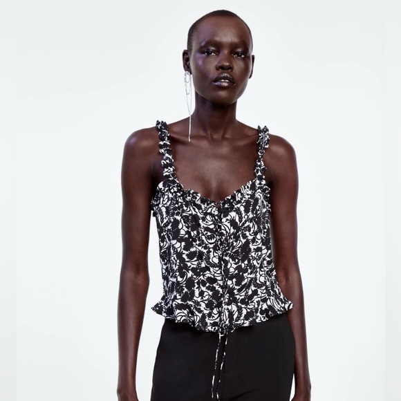 Women’s Zara Strappy Black White Floral Printed Lace Up Crop Tank Top Medium - Picture 1 of 16